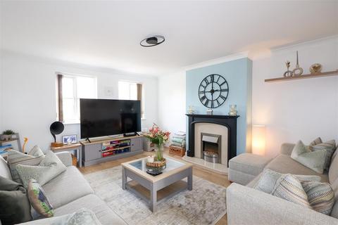 3 Barleys Yard, Thirsk, YO7 1PE