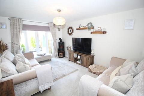 4 bedroom detached house for sale, Buckthorne Road, Normanton