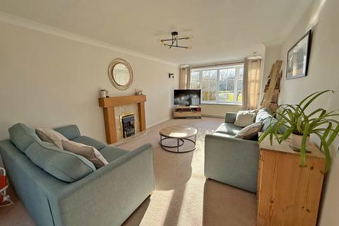 4 bedroom detached house for sale, Northfield Way, Scarborough YO13