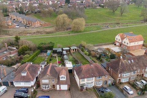 3 bedroom semi-detached house for sale, Henshaw Road, Wellingborough NN8