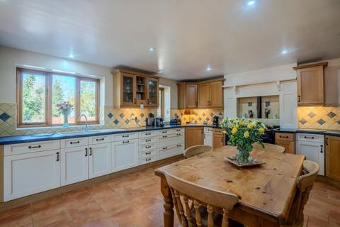 undefined, Stalham