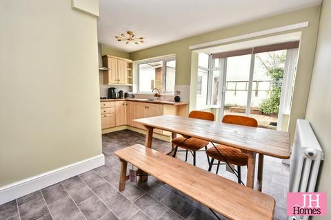 44 Greystone Lane, Dalton-in-furness, LA15 8QQ