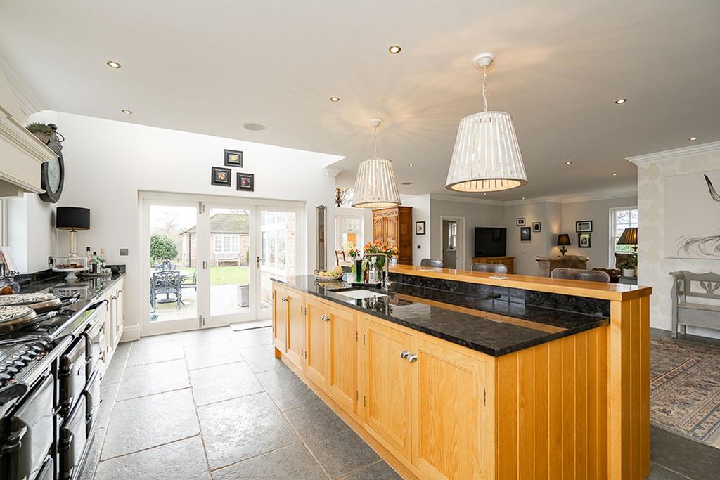 Kitchen/Diner/Snug