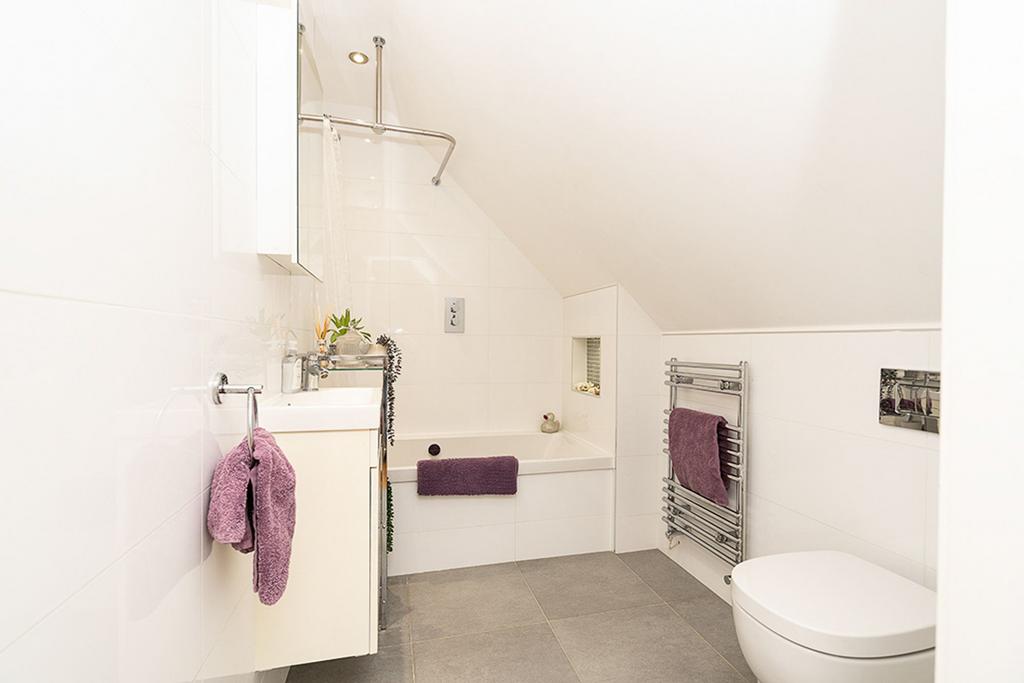 Bedroom Three Ensuite