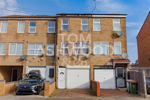 4 bedroom terraced house for sale, Langdon Road, East Ham, E6