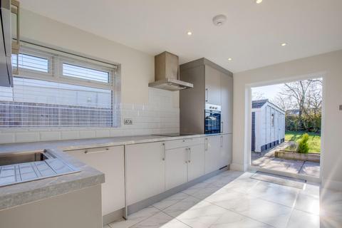 29 Ashfield Road, Chesham, HP5 3DL