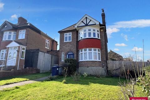 3 bedroom maisonette to rent, Brunswick Park Road, London