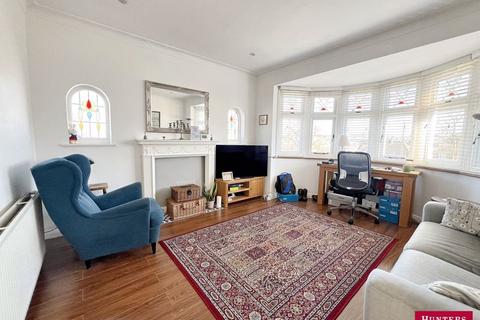 3 bedroom maisonette to rent, Brunswick Park Road, London