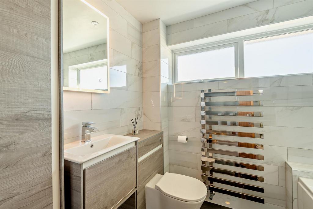 8638638-interior16-800.jpg