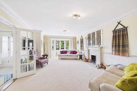 5 bedroom detached house for sale, Chipstead