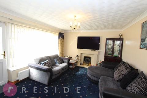 6 bedroom detached house for sale, Chevron Close, Rochdale OL11