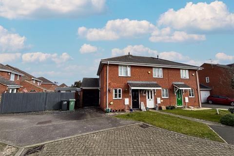 2 bedroom end of terrace house for sale, Coopers Way, Dunstable