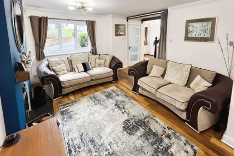 4 bedroom detached house for sale, Springfield Road, Sharples