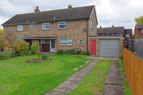 3 bedroom semi-detached house to rent, Sandwich Road, St. Neots