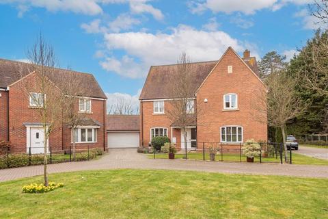 5 bedroom detached house for sale, Aston Clinton