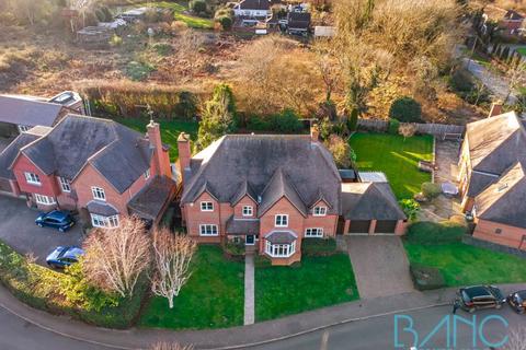 5 bedroom detached house for sale, The Asters, Goffs Oak EN7