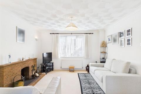 undefined, Yew Tree Close, Bramley, Tadley, Hampshire, RG26