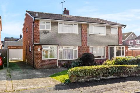 Ernest Close, Emsworth