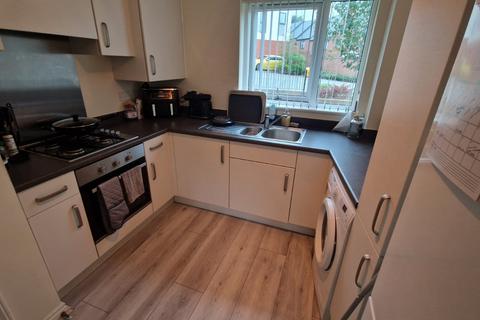 1 bedroom flat to rent, Parkside Crescent, Ketley, Telford, Shropshire, TF1