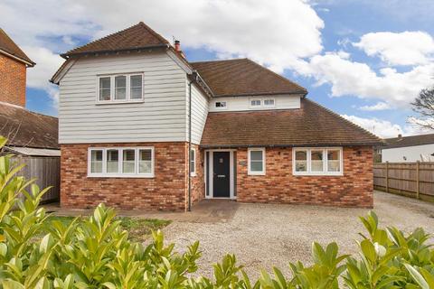 Station Road, Staplehurst, Kent, TN12 0QH