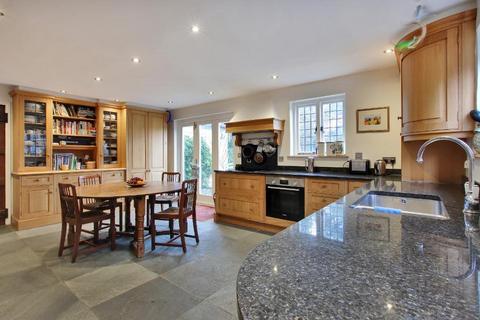 5 bedroom detached house for sale, Spongs Lane, Sissinghurst, Kent, TN17 2AH