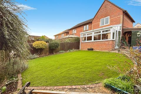 2 bedroom end of terrace house for sale, Hornbeam Road, Oxfordshire OX26