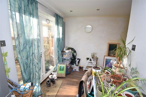 3 bedroom end of terrace house for sale, Grove Road, Houghton Regis, Dunstable, Bedfordshire, LU5