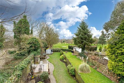 4 bedroom semi-detached house for sale, Woodhall Hills, Calverley, Pudsey, Leeds