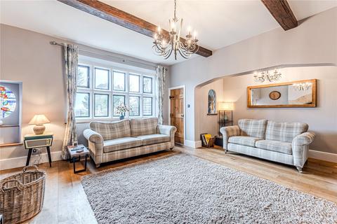 4 bedroom semi-detached house for sale, Woodhall Hills, Calverley, Pudsey, Leeds