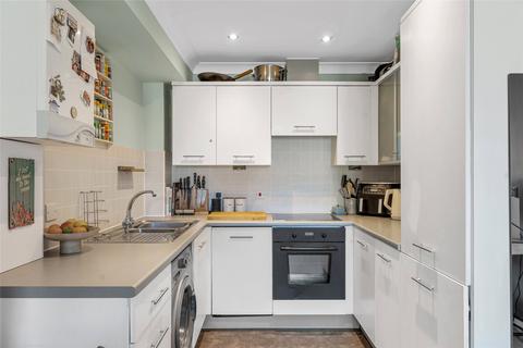 1 bedroom flat for sale, Burney House, Highbury Drive, Leatherhead, KT22