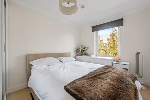 1 bedroom flat for sale, Burney House, Highbury Drive, Leatherhead, KT22