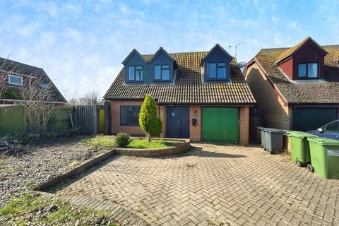 4 bedroom detached house to rent, Pett Level Road, Winchelsea TN36