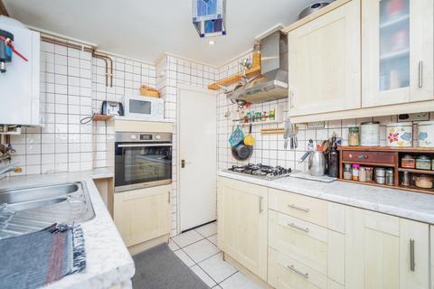 2 bedroom terraced house for sale, Selbourne Road, Kent ME7