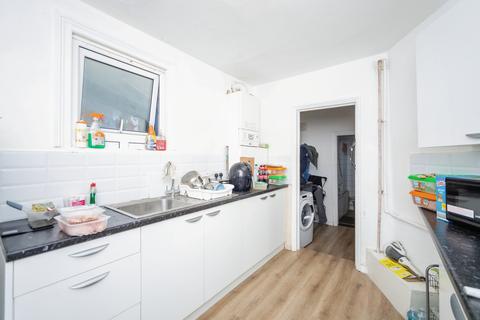 1 bedroom flat for sale, Balmoral Road, Kent ME7