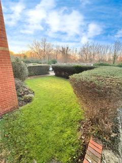 1 bedroom flat for sale, Dukes Avenue, New Malden KT3