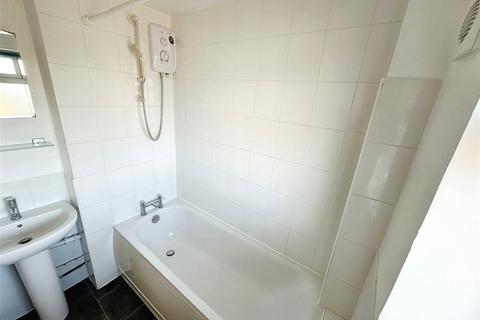 Flat 22, Concord House Coombe Road, New Malden, KT3 4RJ