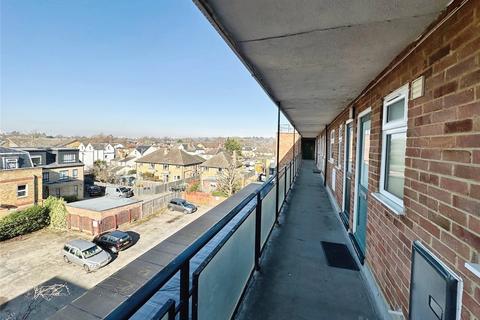 Flat 22, Concord House Coombe Road, New Malden, KT3 4RJ