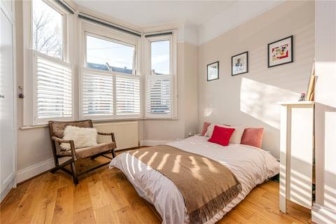 2 bedroom apartment to rent, Leighton Gardens, Kensal Rise, London, NW10