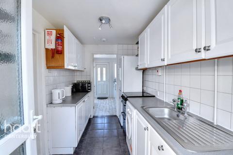 4 bedroom terraced house for sale, Merchants Way, Canterbury