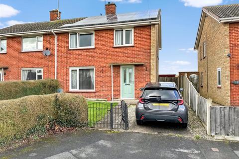 3 bedroom semi-detached house for sale, Morgans Close, Coddington, Newark