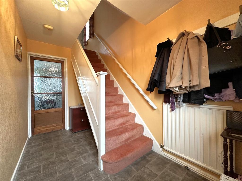 Entrance Hall 286