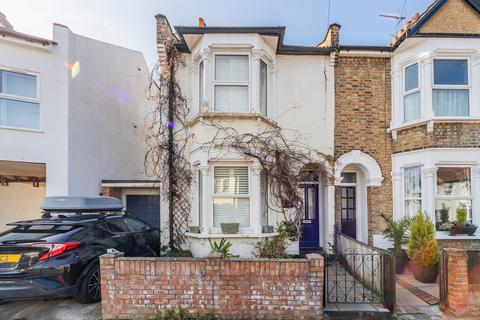 4 bedroom end of terrace house for sale, Burleigh Road, Enfield EN1