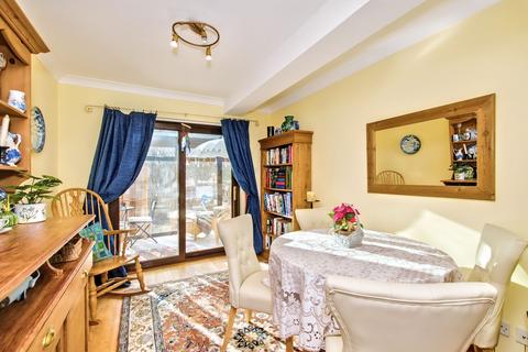 14 Rennie Place, East Linton, EH40 3BP