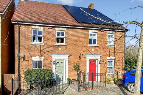 6 bedroom semi-detached house for sale, Bluebell Road, Ashford TN23