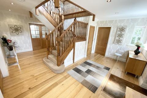 5 bedroom detached house for sale, Mill View, Thornton FY5