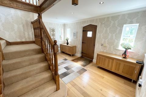 5 bedroom detached house for sale, Mill View, Thornton FY5