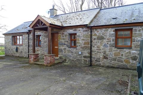 2 bedroom barn conversion to rent, Cysgod y Coed, Llannerchymedd, Amlwch, Ynys Mon