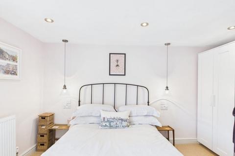 5a Cliff Street, Whitby, YO21 3DD