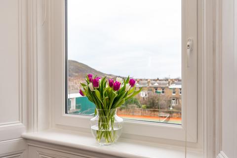 undefined, 125/1F Mayfield Road, Newington, Edinburgh, EH9 3AJ