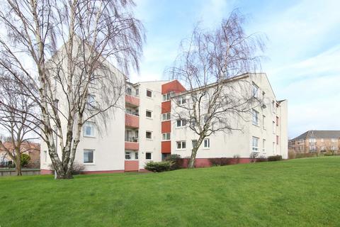 3 bedroom ground floor flat for sale, 48/2 North Gyle Grove, Edinburgh, EH12 8LF